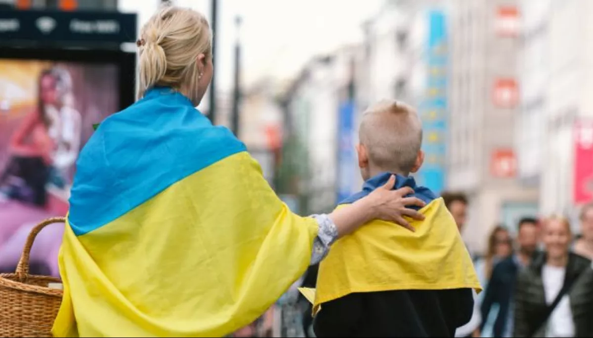 «Опора»: Основними джерелами новин для українців, які перебувають за кордоном, є месенджери та соцмережі