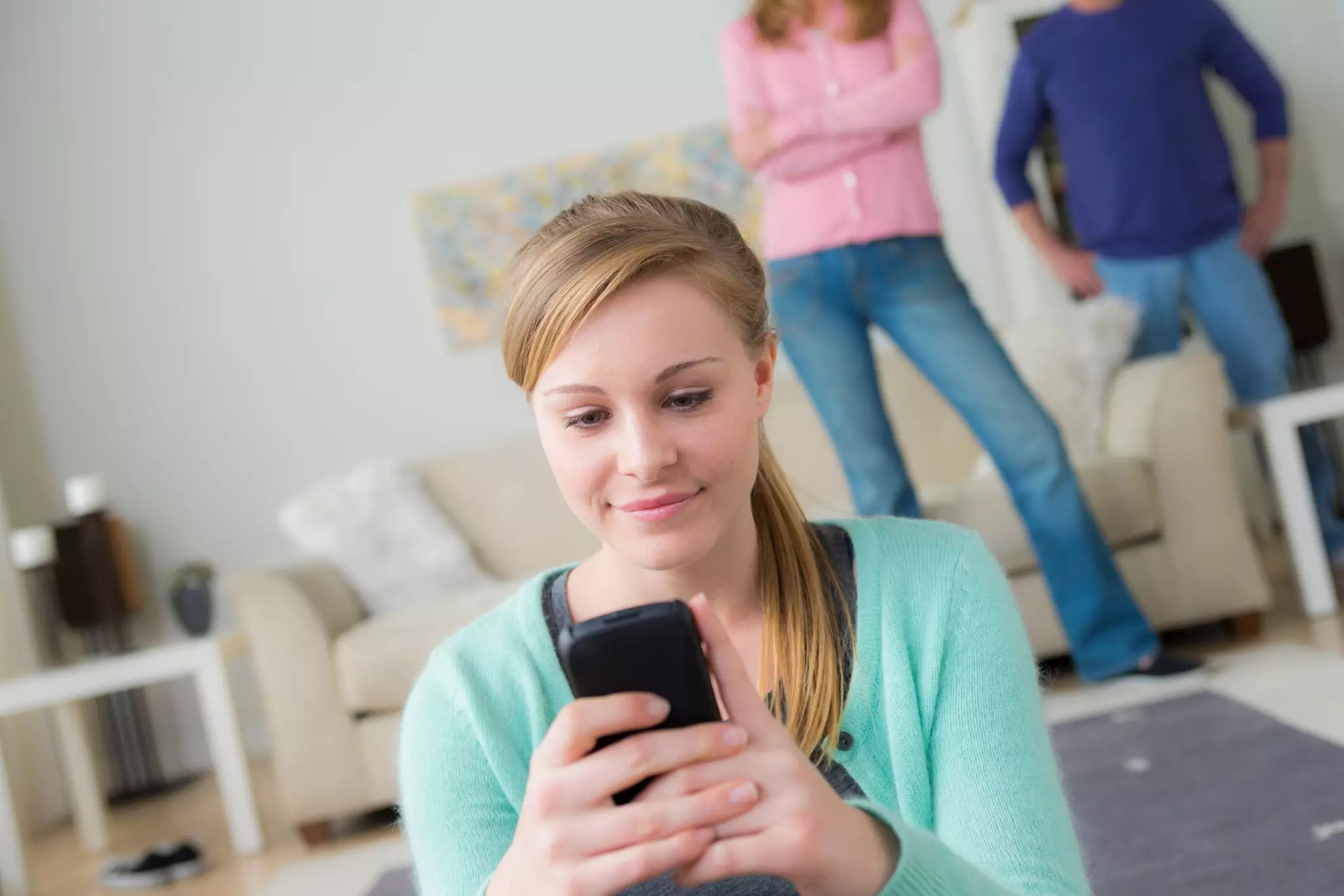 Батьки зможуть контролювати, з ким та як довго спілкуються їхні діти в Messenger