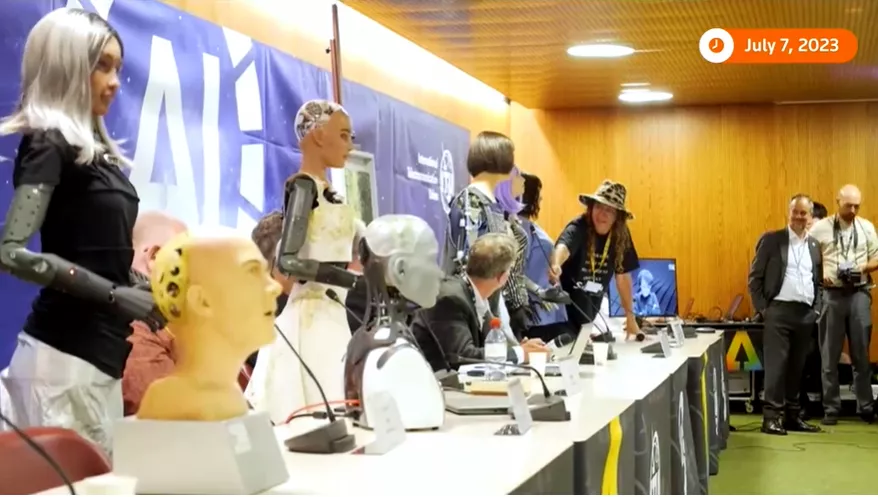 Роботи зі штучним інтелектом дали першу пресконференцію в рамках саміту ООН у Женеві