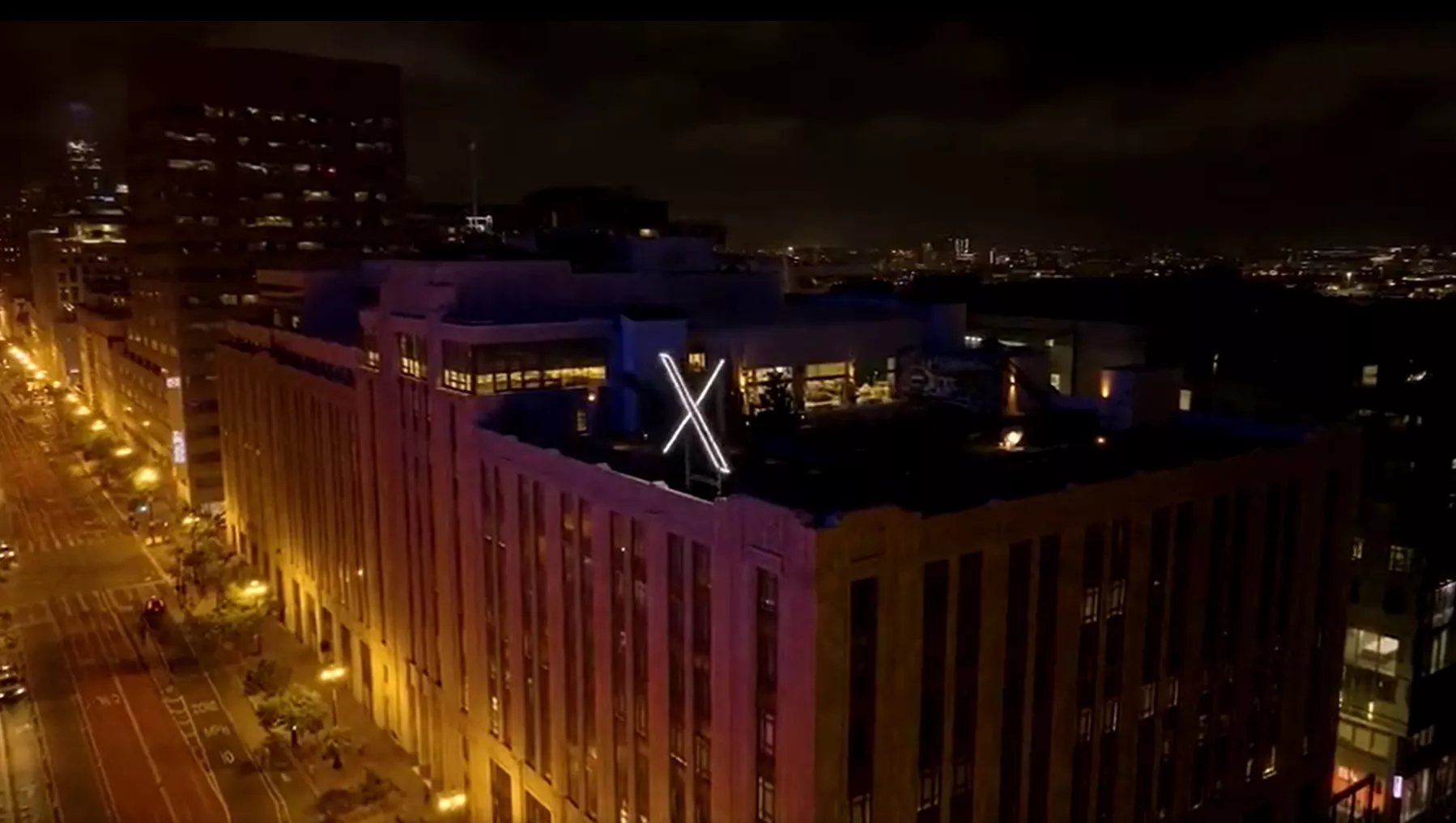 У Сан-Франциско вимагають погодити розміщення логотипу «Х» на даху штаб-квартири Twitter