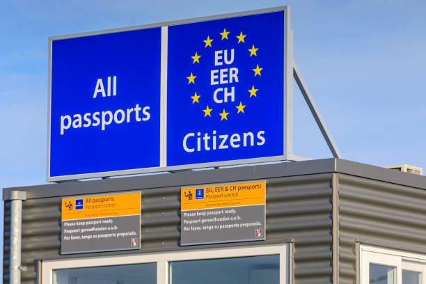 Для в'їзду в ЄС у 2024 році знадобиться електронний дозвіл