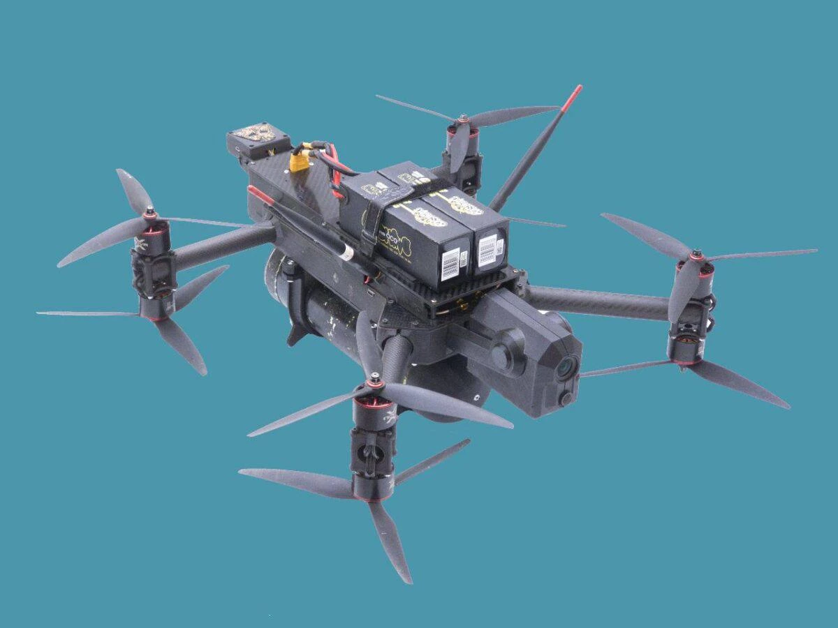 Міноборони дозволило використовувати на фронті українські дрони зі штучним інтелектом SkyKnight