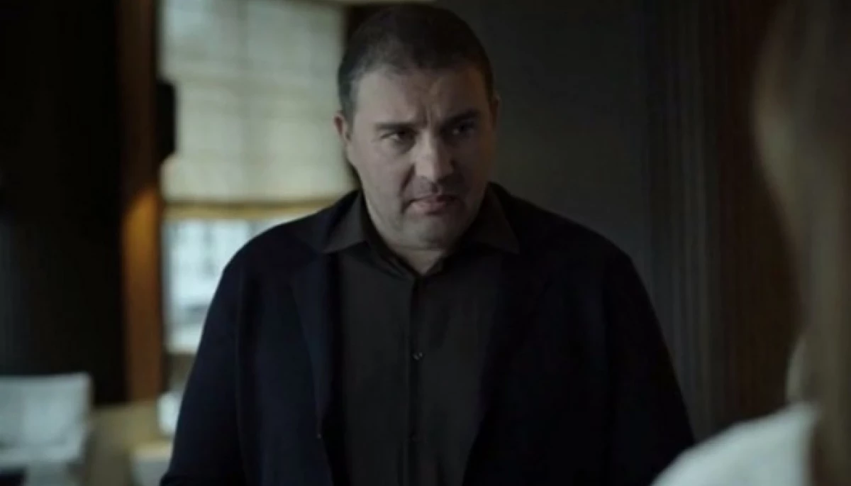 У російському серіалі замінили обличчя актора, який засудив війну проти України, на дипфейк