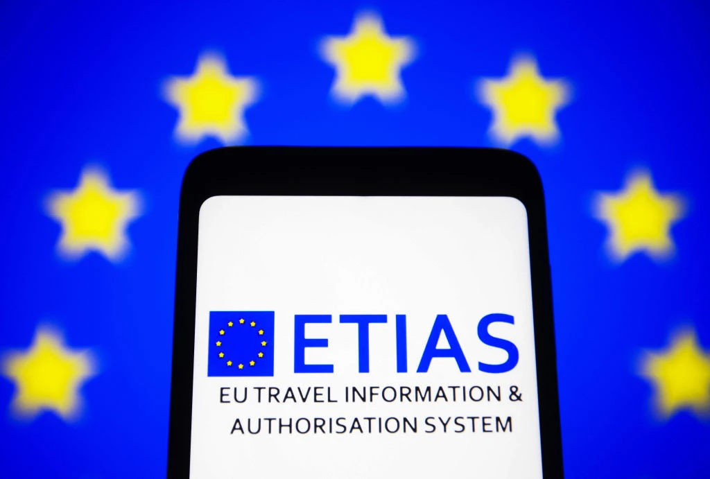 Запуск системи електронних дозволів ETIAS для в'їзду у ЄС відтермінували до 2025 року