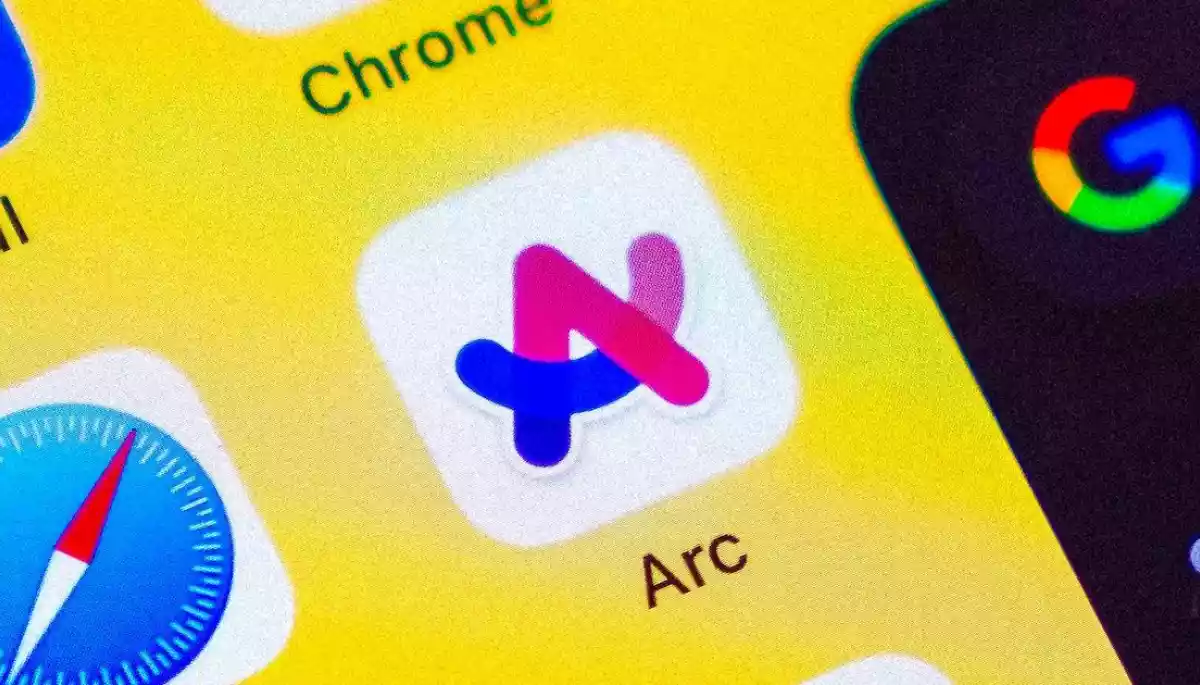 Для пристроїв iOS випустили застосунок Arc Search, який поєднує браузер та пошуковик із ШІ