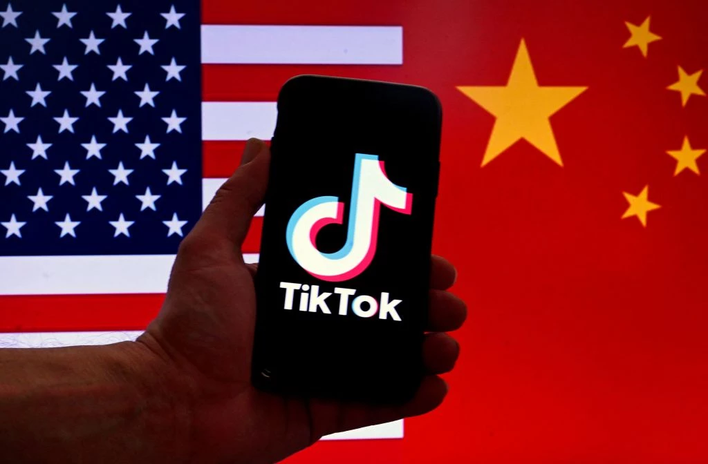 Китайський уряд вважає блокування соцмережі TikTok у США кращим варіантом, аніж її продаж