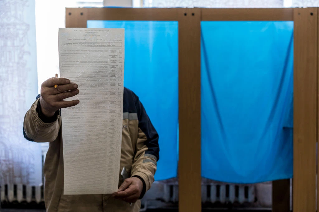 Як Росія маніпулює непроведенням виборів в Україні. Тисяча й одна версія російської пропаганди