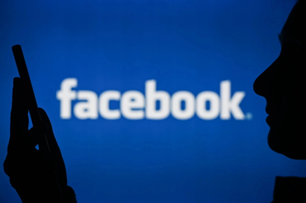 Люди, які вимкнули Facebook на шість тижнів, знали менше новин, але рідше вірили в дезінформацію, — дослідження