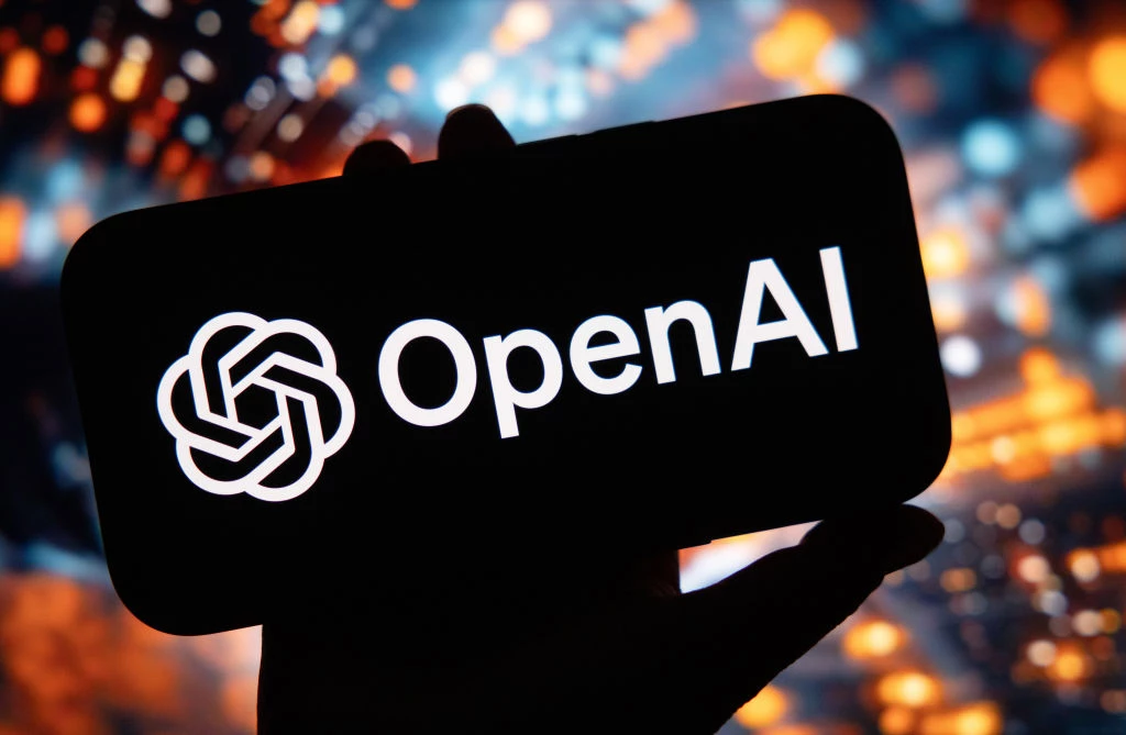 З компанії OpenAI пішли техдиректорка, головний науковий співробітник та один із віцепрезидентів