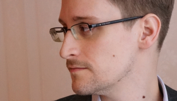 Сноуден просить дозволу залишитися в Росії ще на один рік – ЗМІ