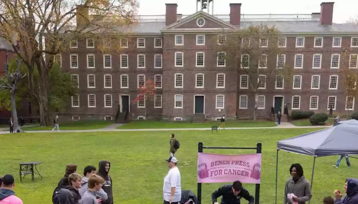 Інформація про загиблих під час стрілянини у США з’явилася в мережі через 30 секунд після події Інформація про загиблих під час стрілянини у США з’явилася в мережі через 30 секунд після події