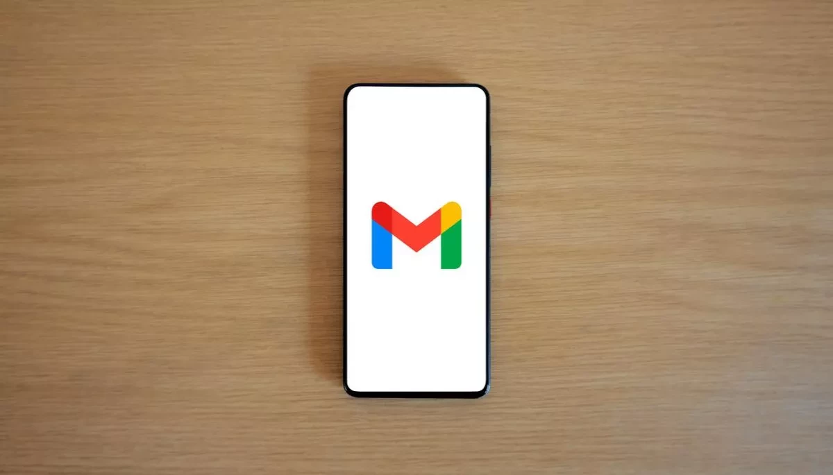 Google запускає нову ШІ-вкладку у Gmail для аналізу листів і формування зведень