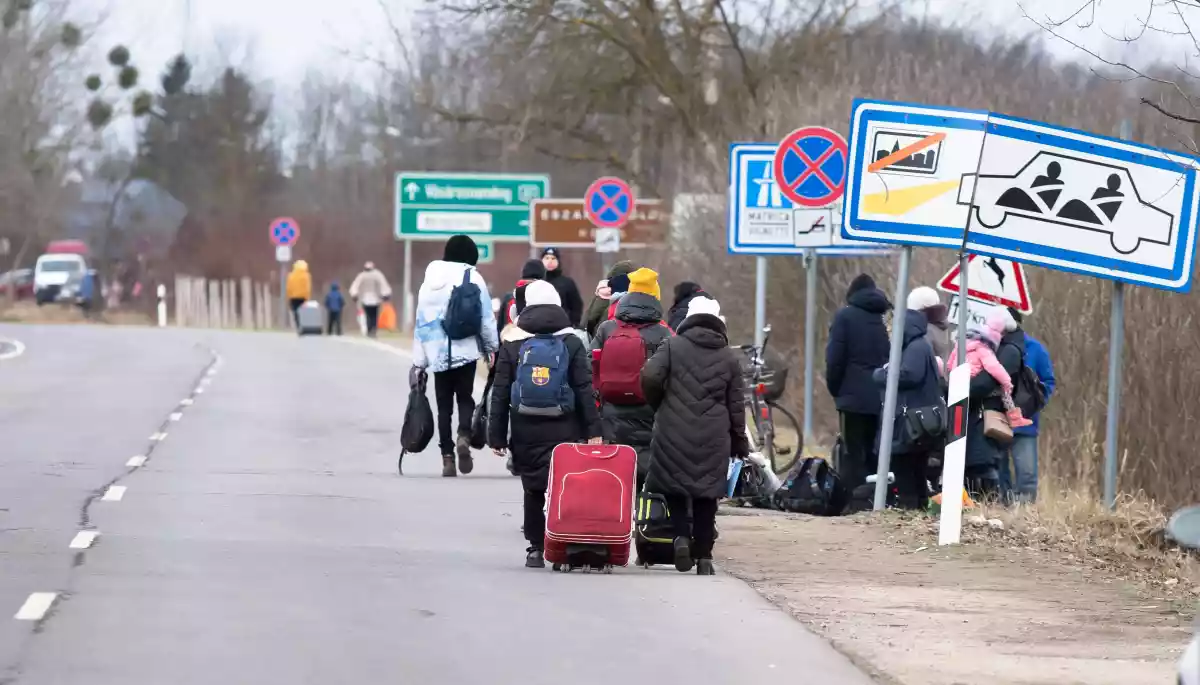 Реєстр збитків для України почав приймати заяви про вимушене переміщення за кордон