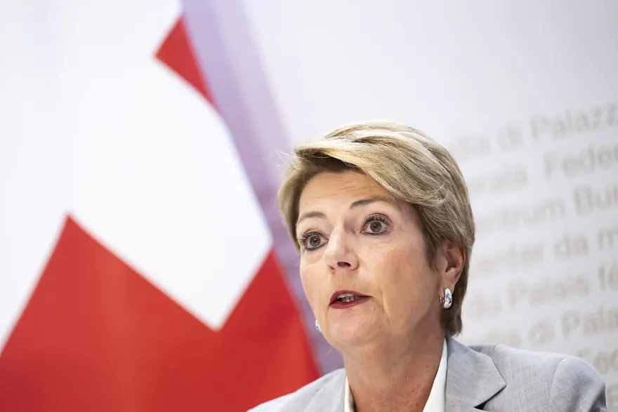 Швейцарська міністерка подала позов через образливий допис про неї, згенерований чатботом Grok