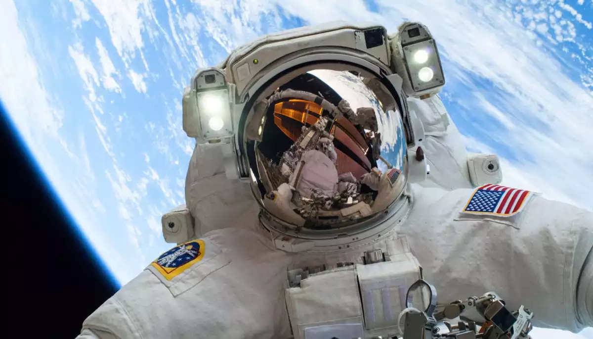 Netflix покаже політ місії &laquo;Артеміда II&raquo; повз Місяць у прямому етері