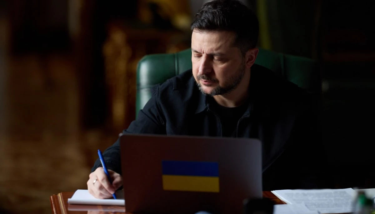 Президент підписав закон про вивчення у вишах і коледжах основ національного спротиву