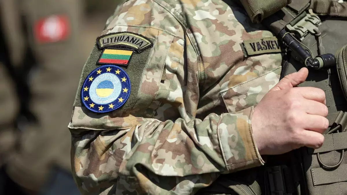 Литовська армія використовуватиме штучний інтелект для боротьби з дезінформацією