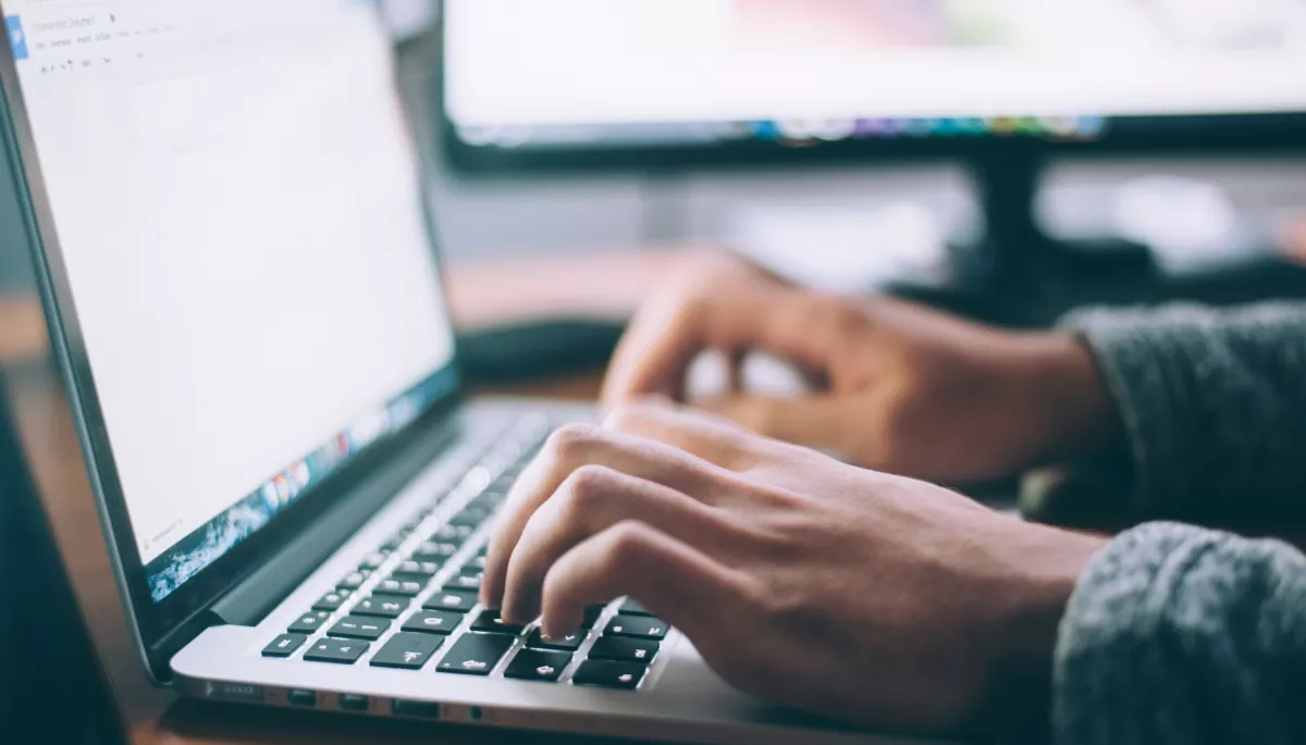Шахраї розсилають фейкові листи від імені освітніх платформ, &mdash; Нацполіція