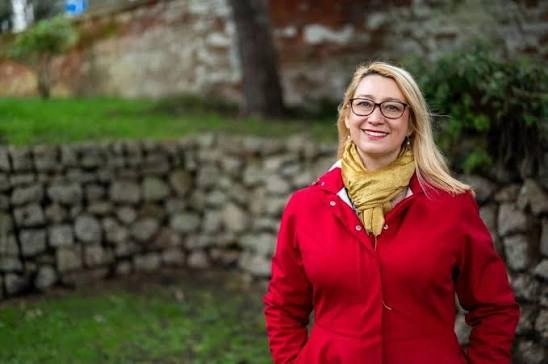 Британська депутатка подала до суду на xAI Ілона Маска через сексуалізовані зображення