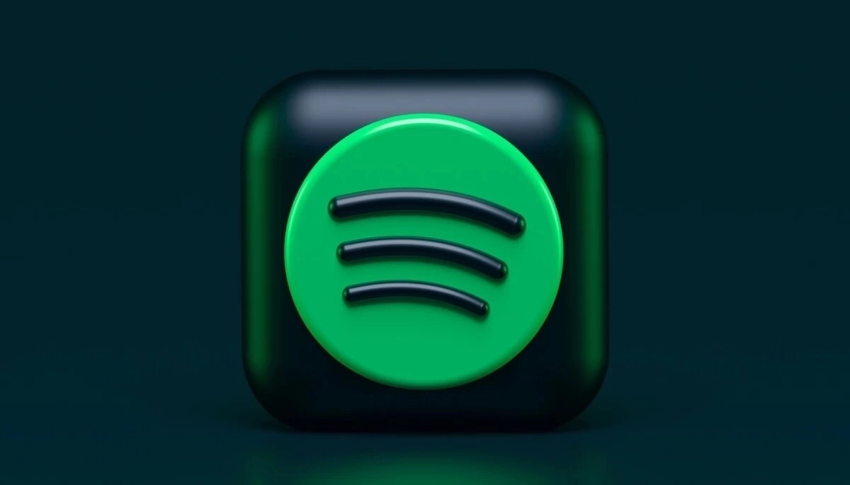 Spotify маркуватиме ШІ-виконавців та виключить їх з персоналізованих рекомендацій