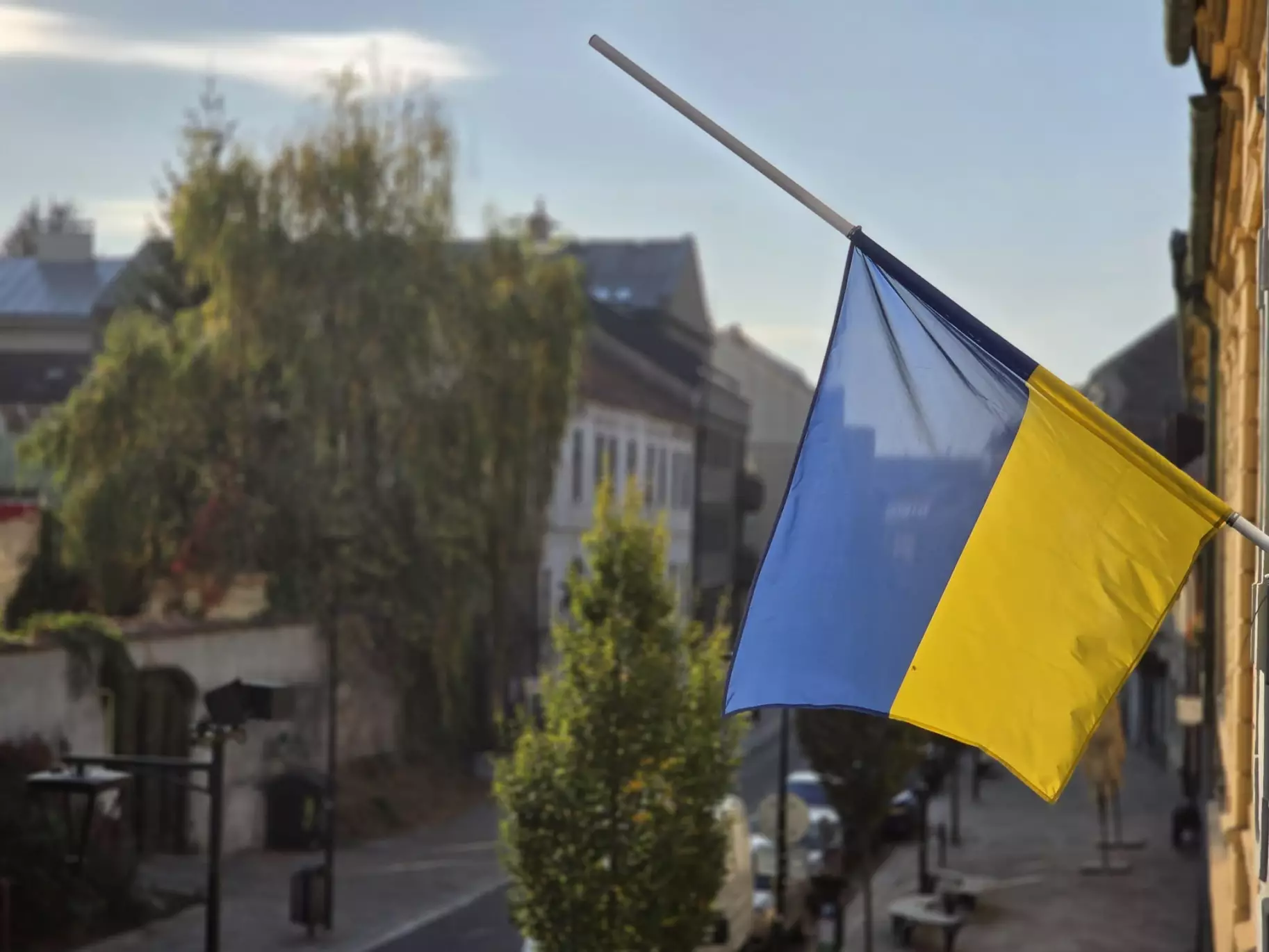 МЗС видаватиме сертифікати про збереження української ідентичності дітям за кордоном