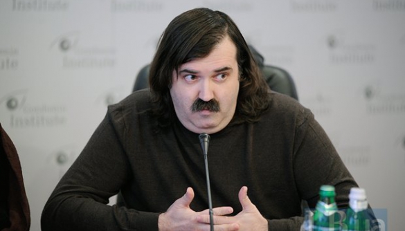 Олександр Ольшанський каже, що в Криму можливі численні проблеми з інтернетом