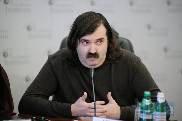 Олександр Ольшанський каже, що в Криму можливі численні проблеми з інтернетом